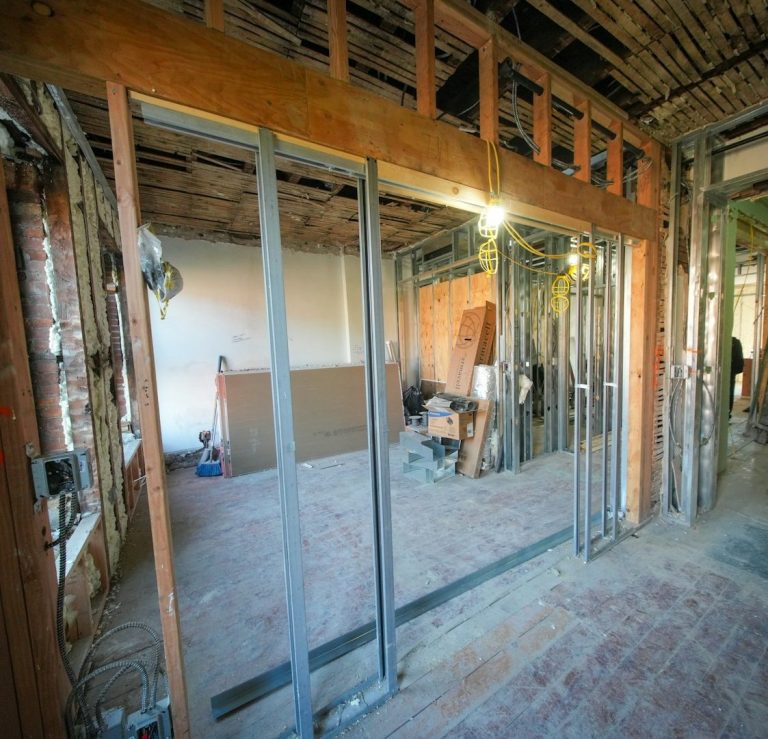 Load-Bearing Wall Load-Bearing Wall